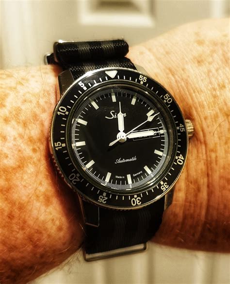 sinn 104 vs rolex submariner|sinn 104 sa review.